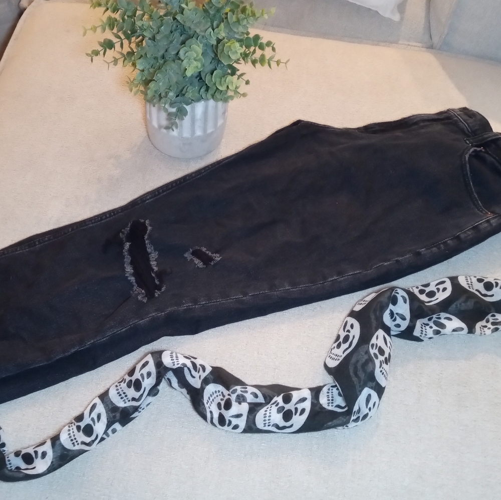 Abercrombie & Fitch, Ankle Straight, Ultra High Rise, Curve Love Jeans, Size 27